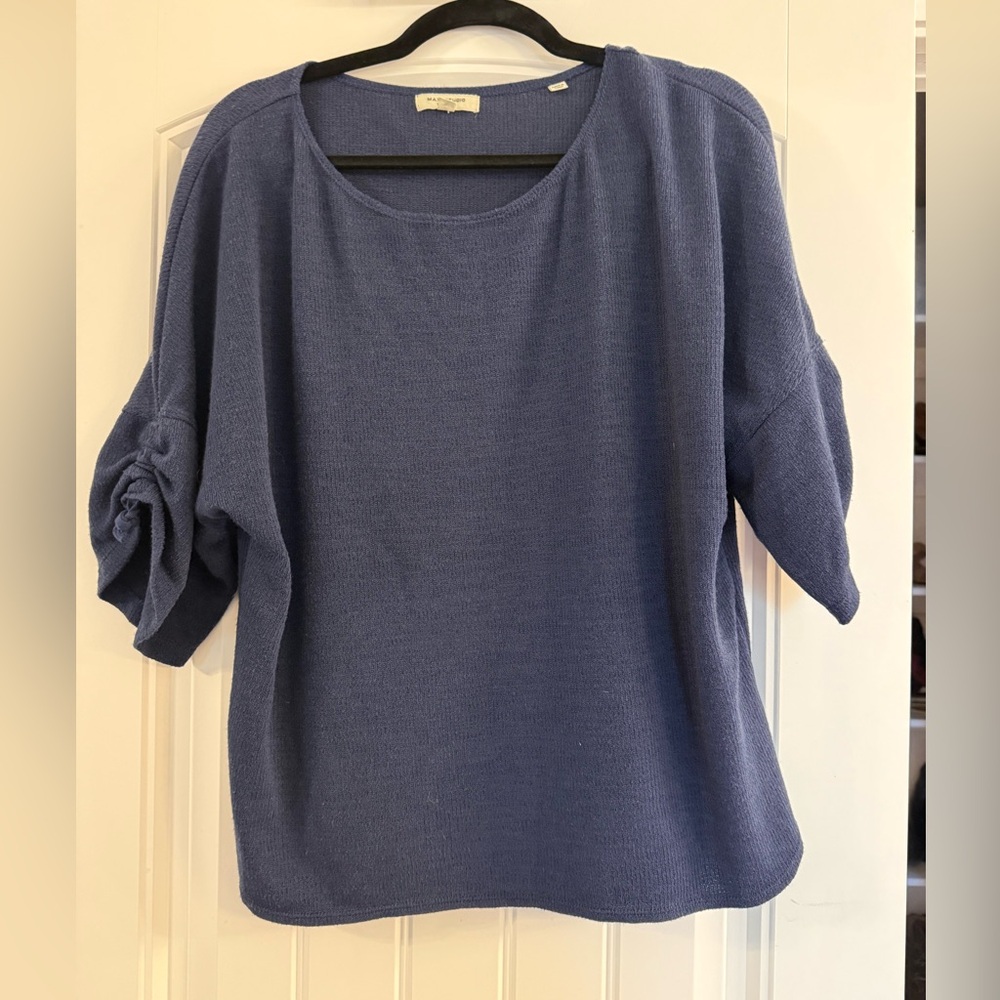 Max Studio Heather Blue Knit Top
